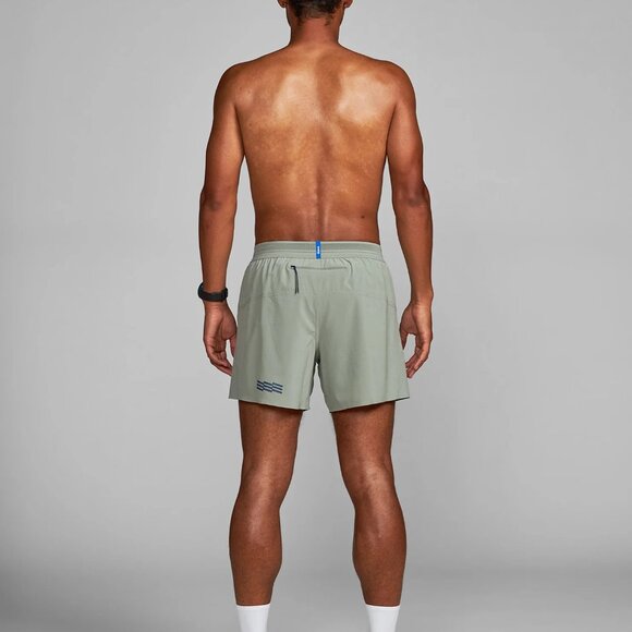 Janji Men's 5" AFO Middle Short in Glacial, Size Medium - Picture 5 of 11